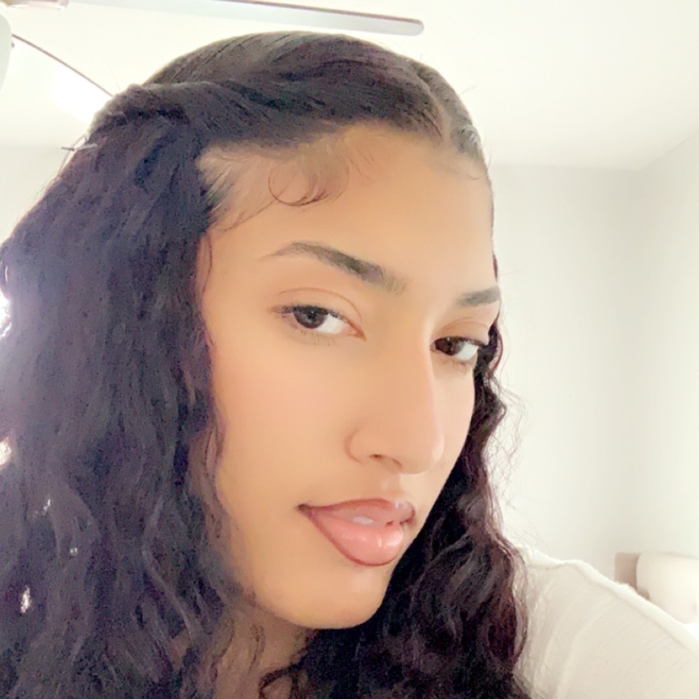 Meet your Posher, Veyshia